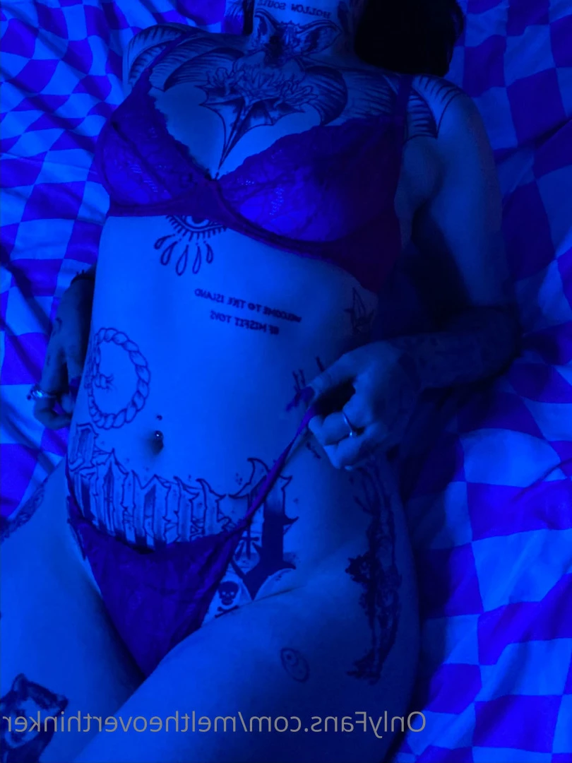 Just Mel. [ meltheoverthinker ] Onlyfans leaked photo 6810012 on Hotleaks.tv