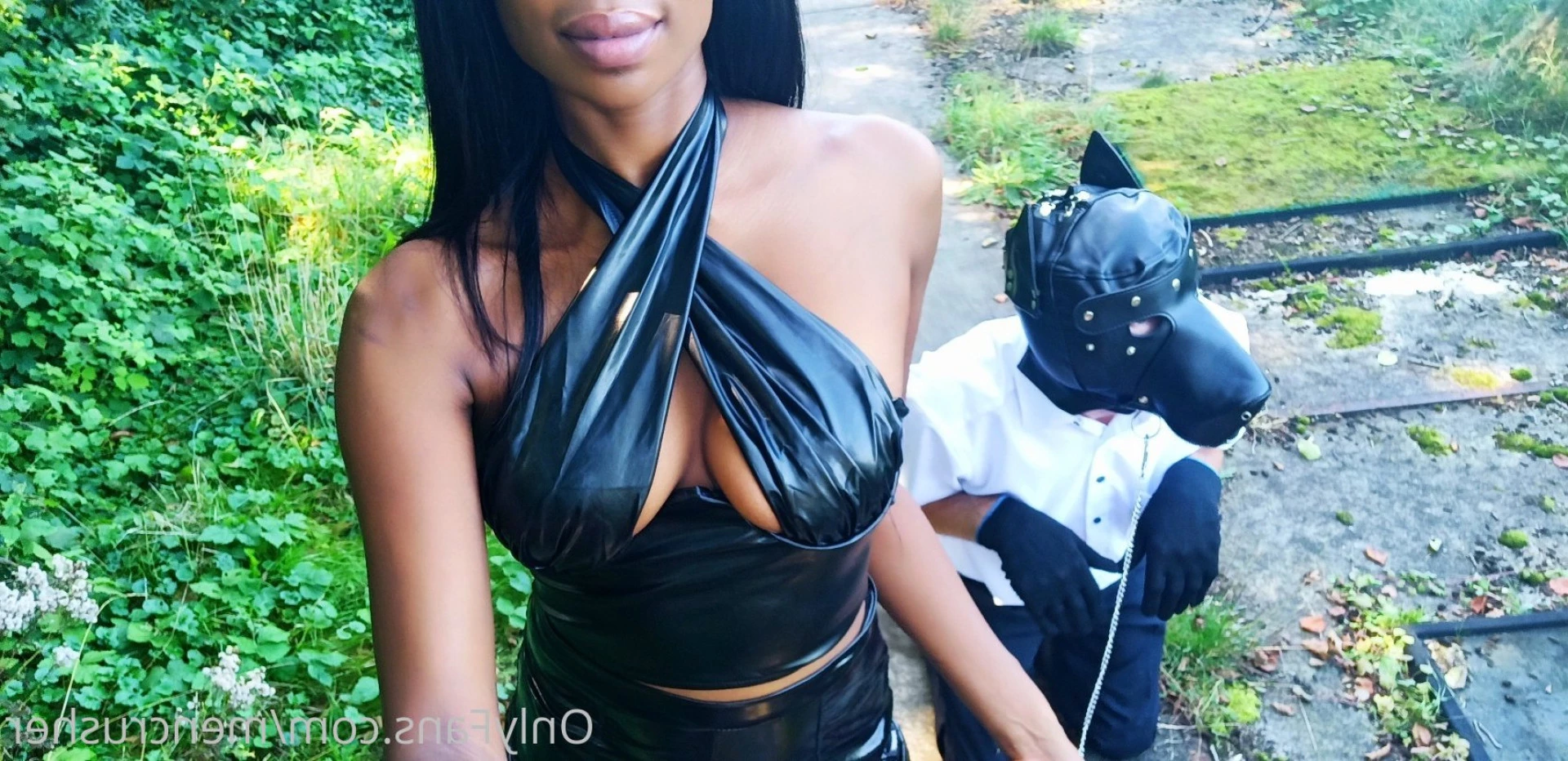 Mencrusher😈 l Wife away? time to play🟢 [ mencrusher ] Onlyfans leaked photo 10452192 on Hotleaks.tv
