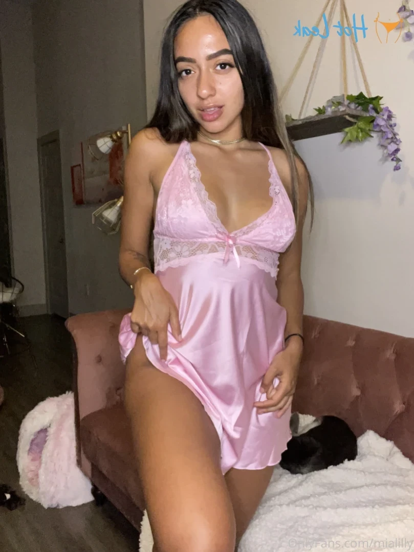 Mia 💋 [ mialilly ] Onlyfans leaked photo 14736913 on Hotleaks.tv