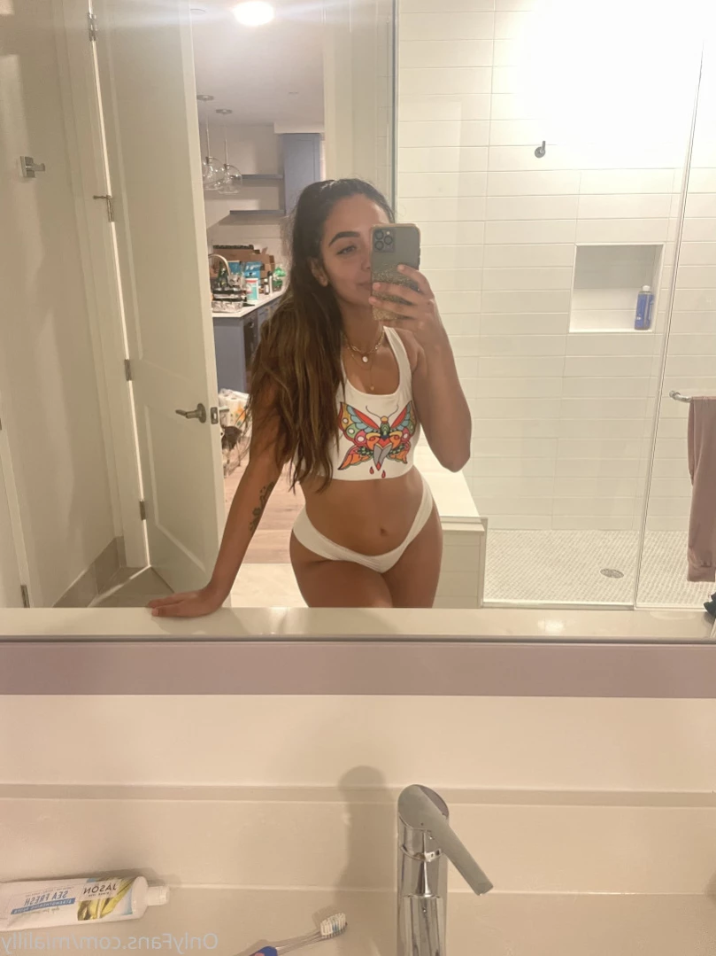 Mia 💋 [ mialilly ] Onlyfans leaked photo 14813339 on Hotleaks.tv