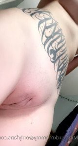 Naughty Lil Mechanic 💦 [ minitruckmommy ] Onlyfans leaked video 7192042 on Hotleaks.tv