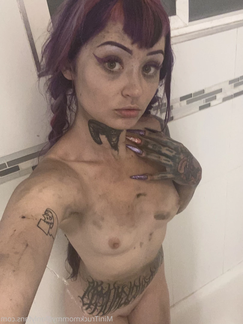 Naughty Lil Mechanic 💦 [ minitruckmommy ] Onlyfans leaked photo 7263226 on Hotleaks.tv