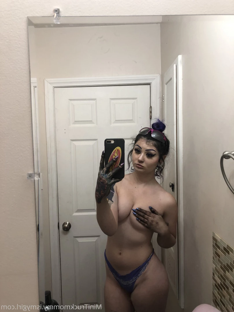Naughty Lil Mechanic 💦 [ minitruckmommy ] Onlyfans leaked photo 7263603 on Hotleaks.tv