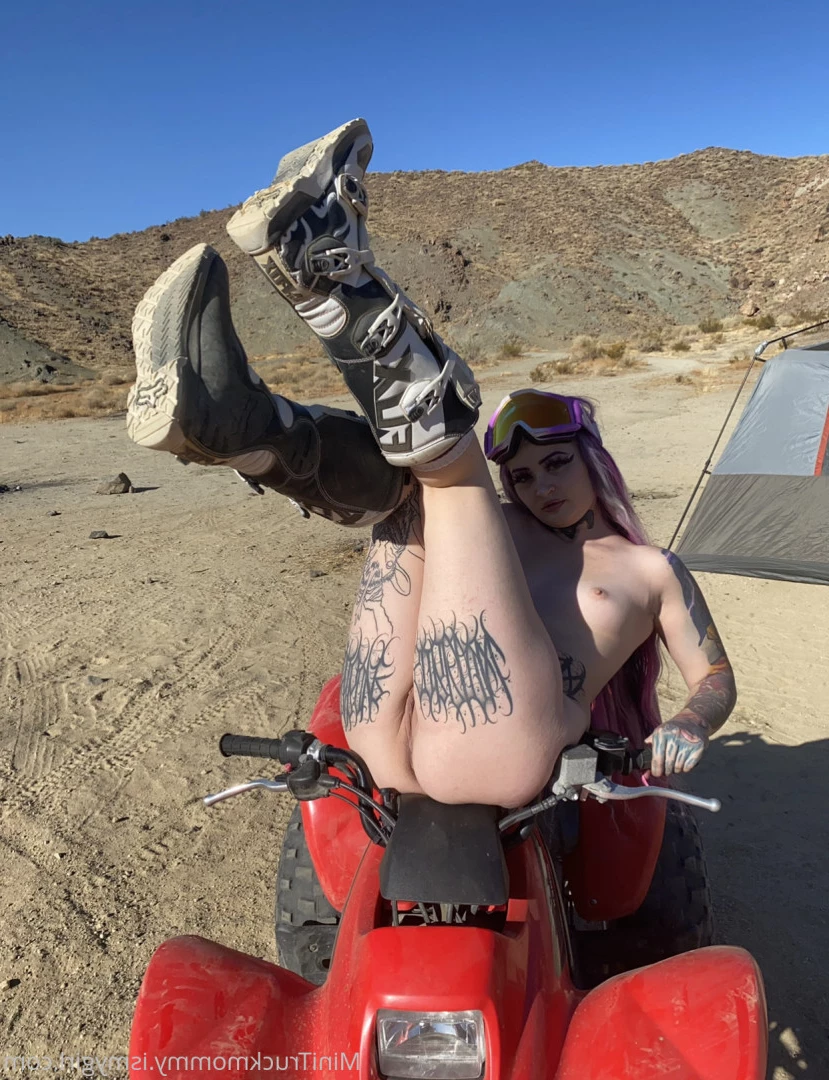 Naughty Lil Mechanic 💦 [ minitruckmommy ] Onlyfans leaked photo 7264178 on Hotleaks.tv