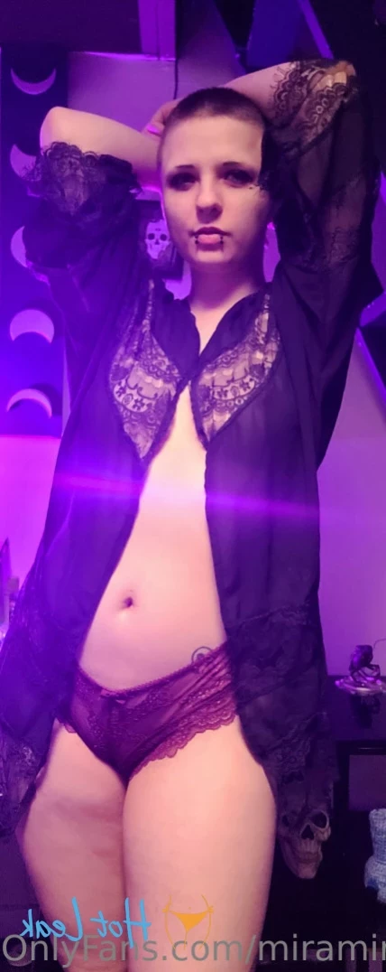miramira420 Onlyfans leaked photo 12526103 on Hotleaks.tv