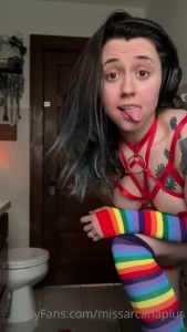 15927254