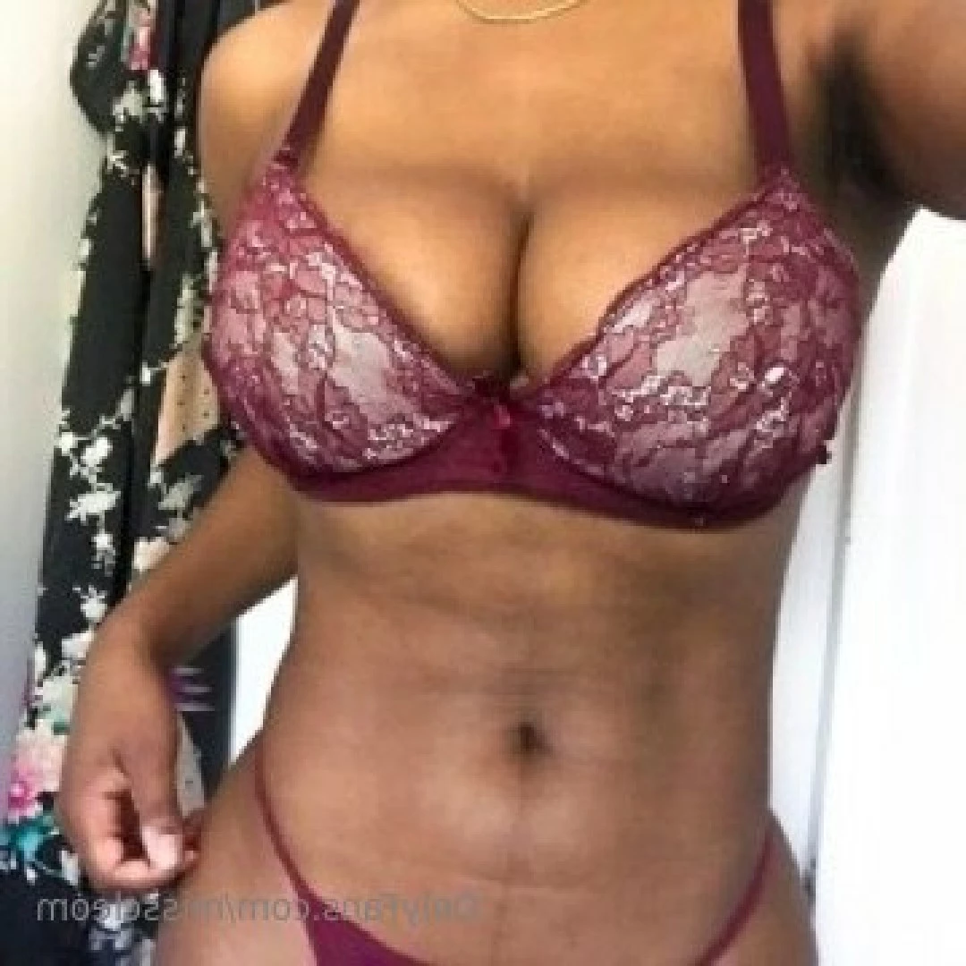 misscleo [ misscleom ] Onlyfans leaked photo 7074013 on Hotleaks.tv