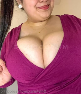 10443564