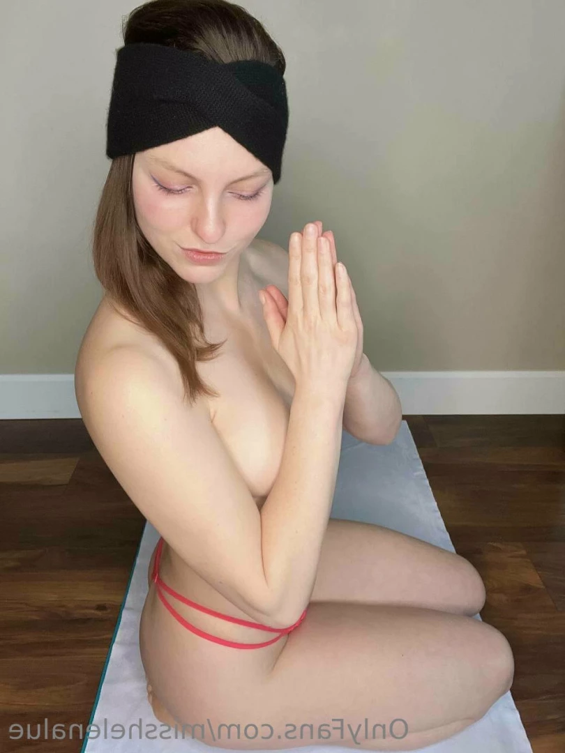 Miss Helena Lue [ misshelenalue ] Onlyfans leaked photo 10479171 on Hotleaks.tv
