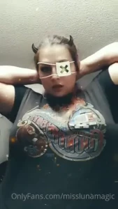 @MissLunaMagic [ misslunamagic ] Onlyfans leaked video 7173109 on Hotleaks.tv