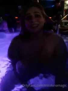 @MissLunaMagic [ misslunamagic ] Onlyfans leaked video 7173256 on Hotleaks.tv