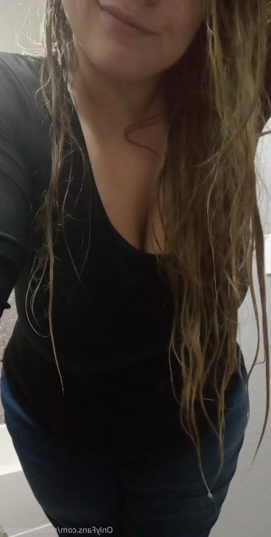 @MissLunaMagic [ misslunamagic ] Onlyfans leaked photo 7265825 on Hotleaks.tv