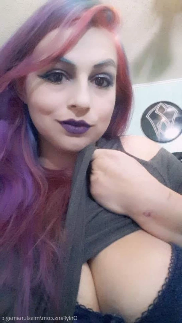 @MissLunaMagic [ misslunamagic ] Onlyfans leaked photo 7265994 on Hotleaks.tv