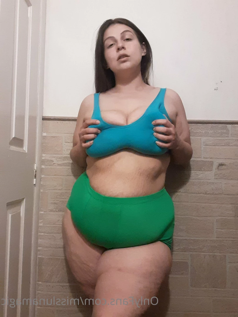 @MissLunaMagic [ misslunamagic ] Onlyfans leaked photo 7266465 on Hotleaks.tv