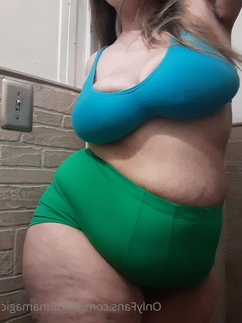 @MissLunaMagic [ misslunamagic ] Onlyfans leaked photo 7267501 on Hotleaks.tv