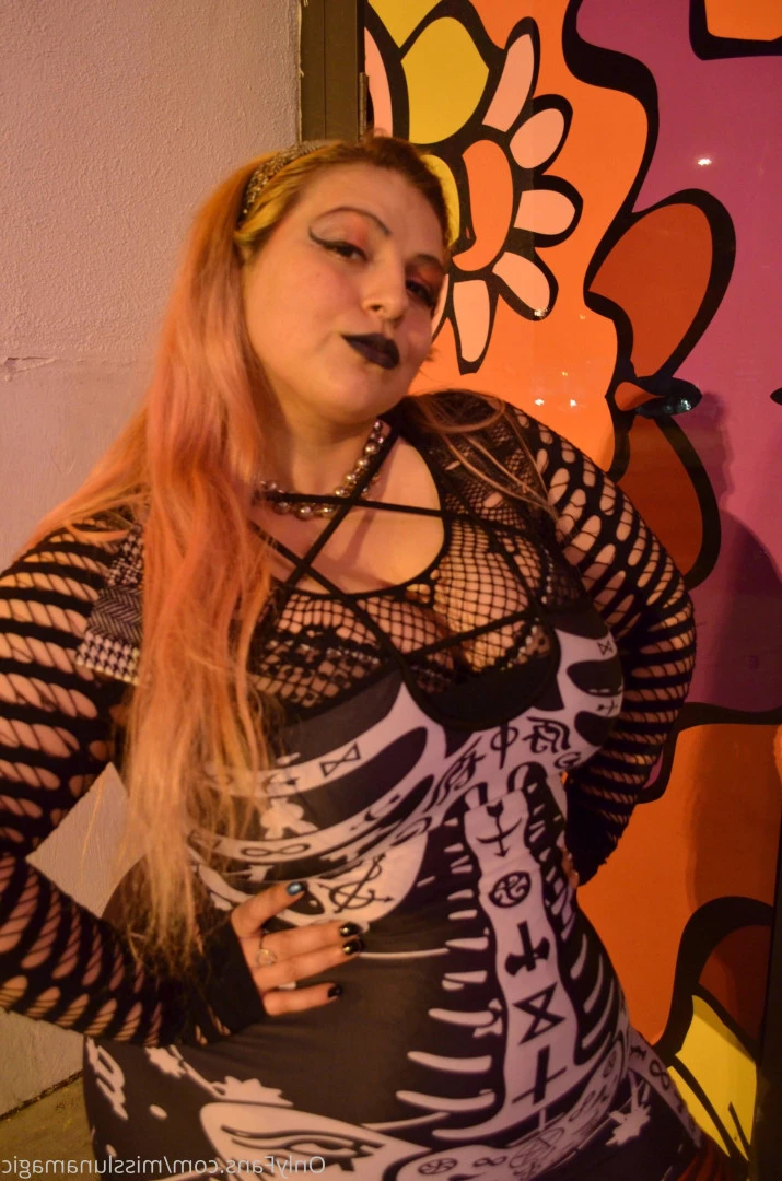 @MissLunaMagic [ misslunamagic ] Onlyfans leaked photo 7269031 on Hotleaks.tv