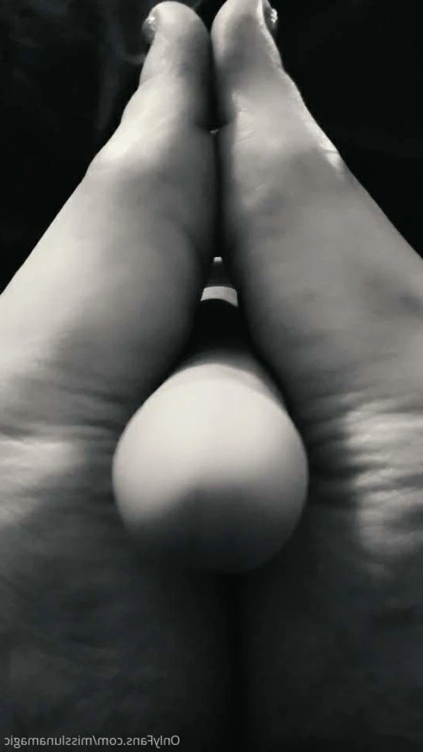 @MissLunaMagic [ misslunamagic ] Onlyfans leaked photo 7269559 on Hotleaks.tv
