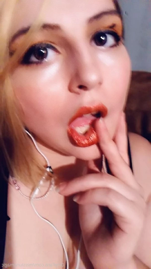 @MissLunaMagic [ misslunamagic ] Onlyfans leaked photo 7270030 on Hotleaks.tv