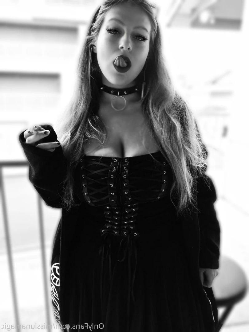 @MissLunaMagic [ misslunamagic ] Onlyfans leaked photo 7270275 on Hotleaks.tv