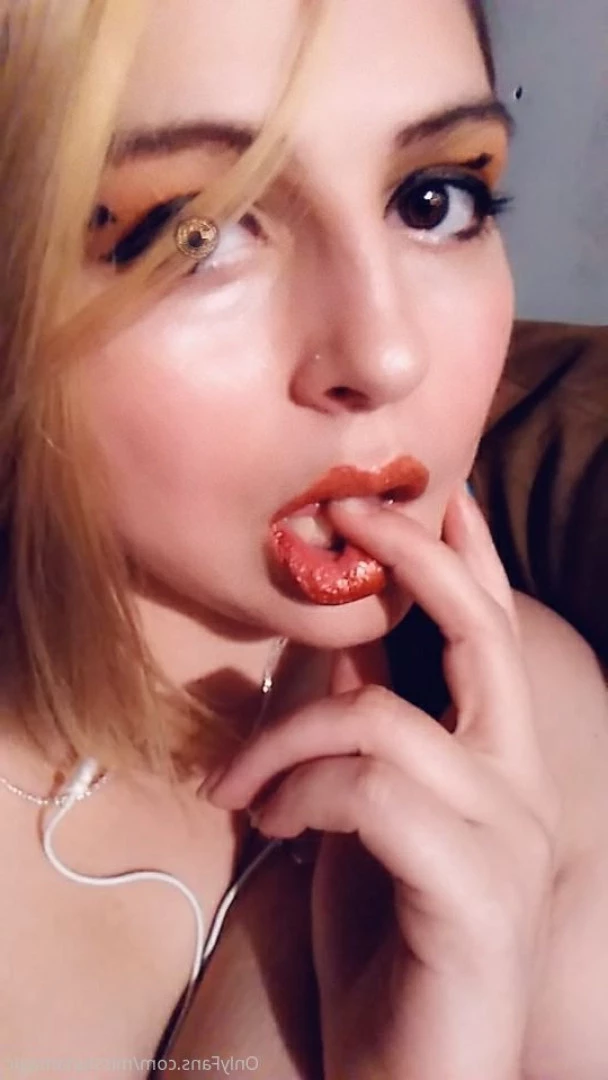 @MissLunaMagic [ misslunamagic ] Onlyfans leaked photo 7275658 on Hotleaks.tv