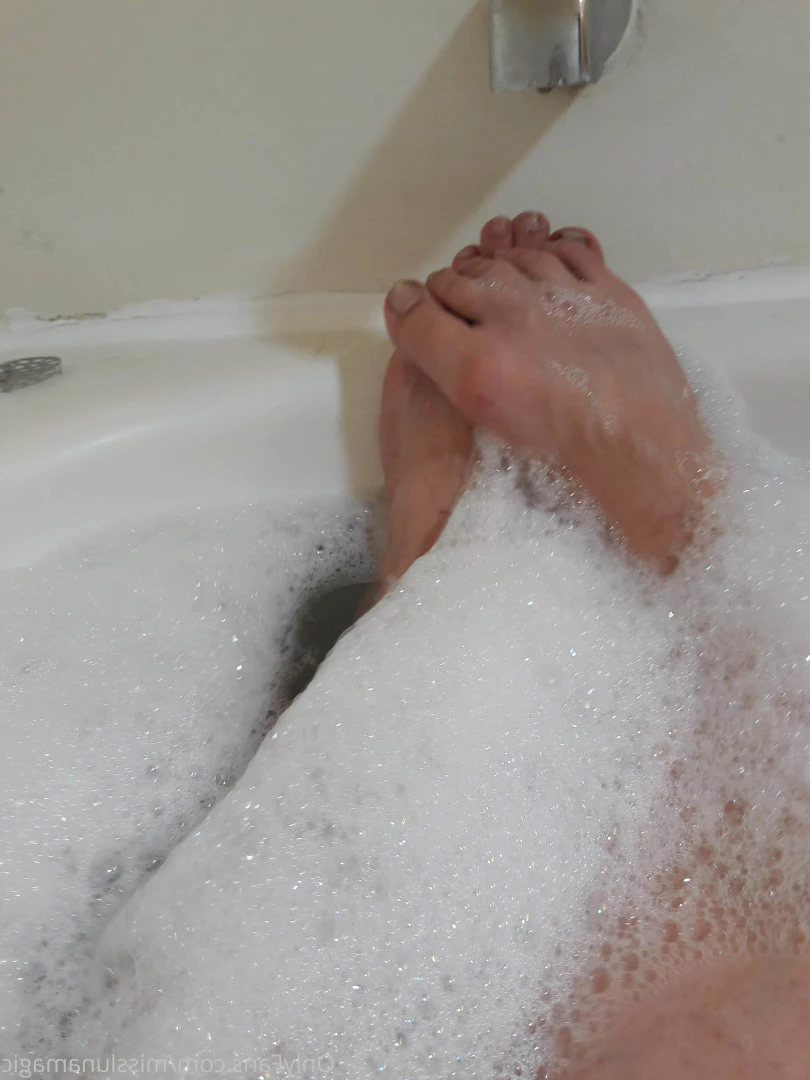 @MissLunaMagic [ misslunamagic ] Onlyfans leaked photo 7276561 on Hotleaks.tv