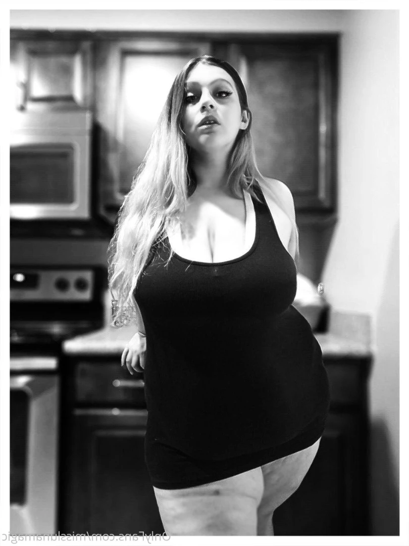 @MissLunaMagic [ misslunamagic ] Onlyfans leaked photo 7278355 on Hotleaks.tv