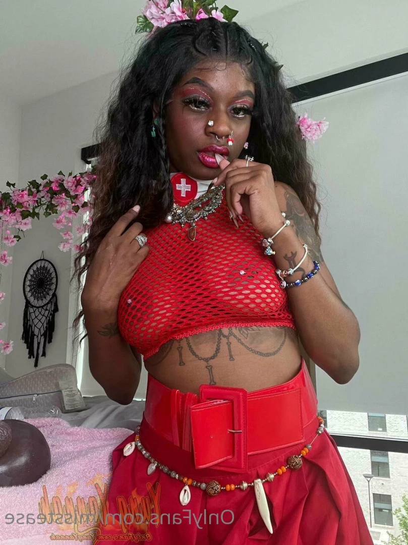 Miss Tease [ misstease ] Onlyfans leaked photo 7073094 on Hotleaks.tv