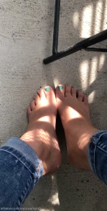 6903802