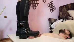 Mistress Inni`s Foot Place [ mistressinni ] Onlyfans leaked video 7168569 on Hotleaks.tv