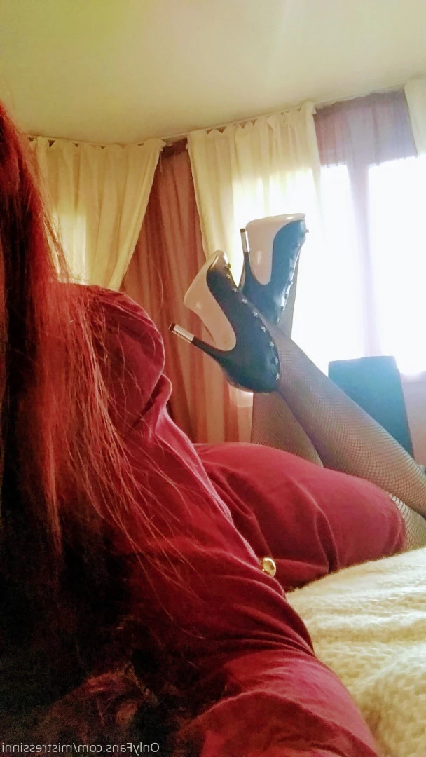Mistress Inni`s Foot Place [ mistressinni ] Onlyfans leaked photo 7256960 on Hotleaks.tv