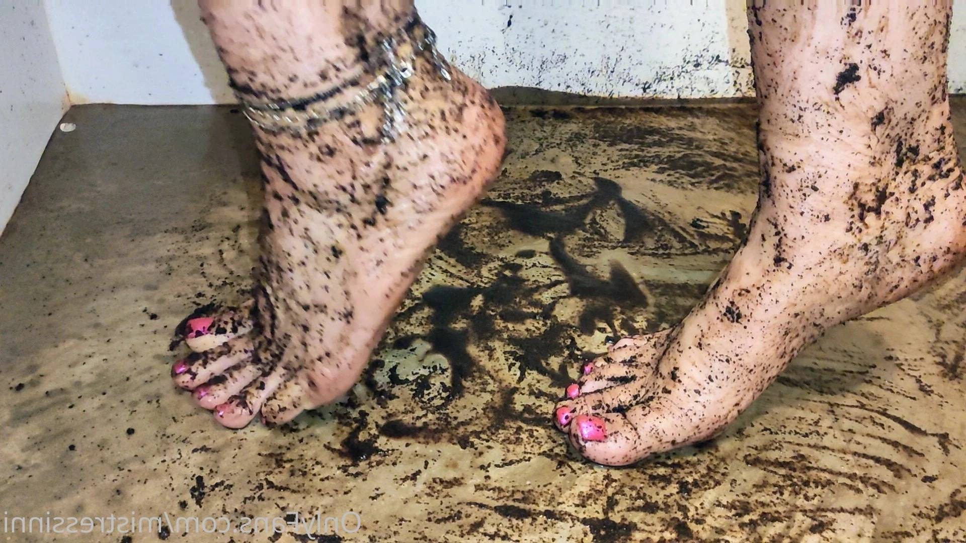 Mistress Inni`s Foot Place [ mistressinni ] Onlyfans leaked photo 7257672 on Hotleaks.tv