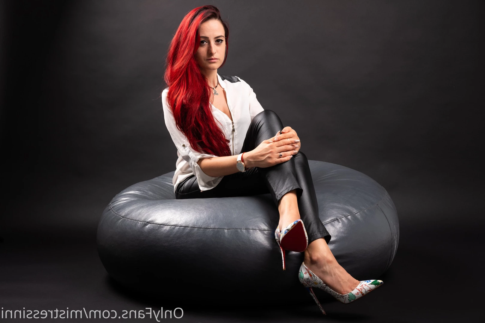 Mistress Inni`s Foot Place [ mistressinni ] Onlyfans leaked photo 7258636 on Hotleaks.tv