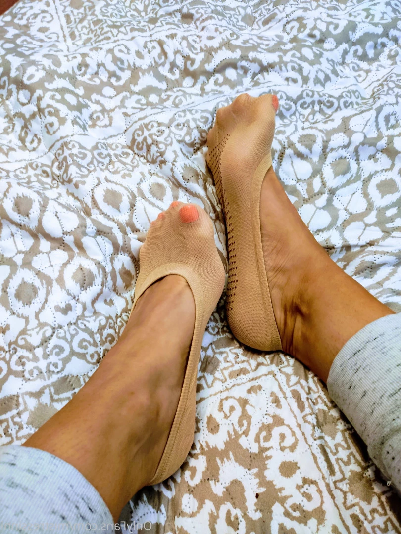 Mistress Inni`s Foot Place [ mistressinni ] Onlyfans leaked photo 7258748 on Hotleaks.tv
