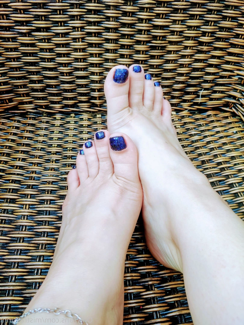 Mistress Inni`s Foot Place [ mistressinni ] Onlyfans leaked photo 7258977 on Hotleaks.tv