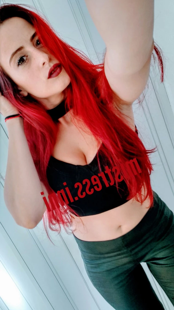 Mistress Inni`s Foot Place [ mistressinni ] Onlyfans leaked photo 7259177 on Hotleaks.tv