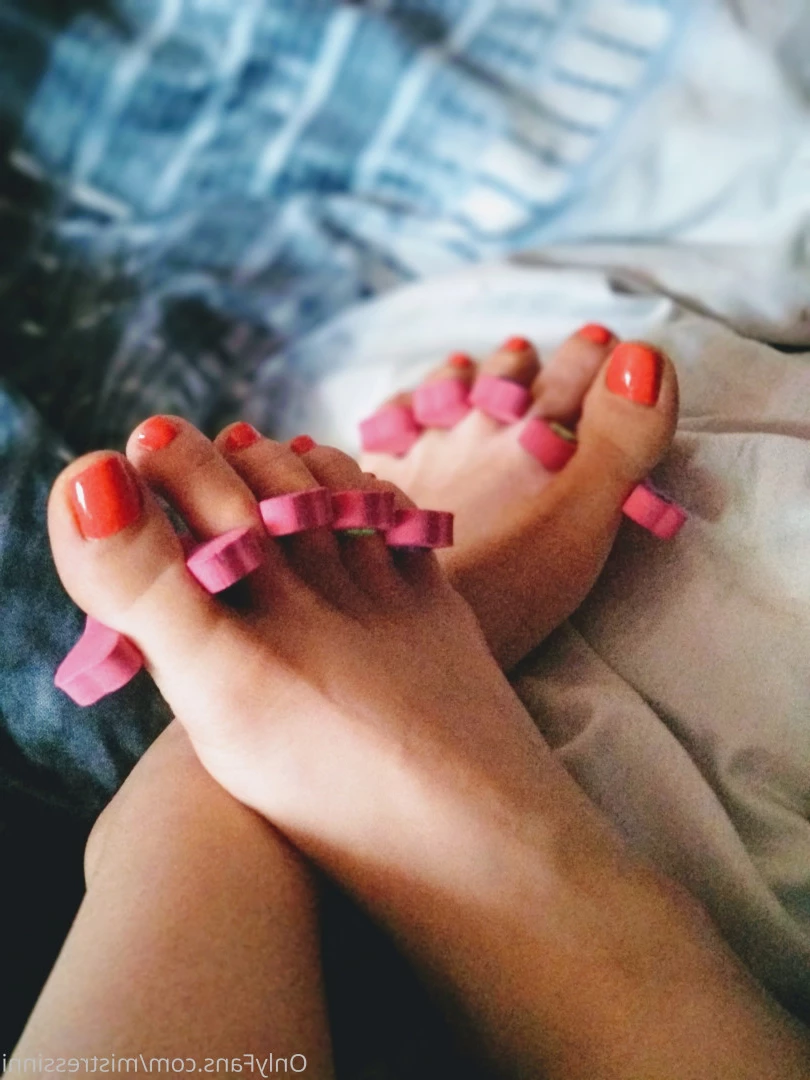 Mistress Inni`s Foot Place [ mistressinni ] Onlyfans leaked photo 7259408 on Hotleaks.tv