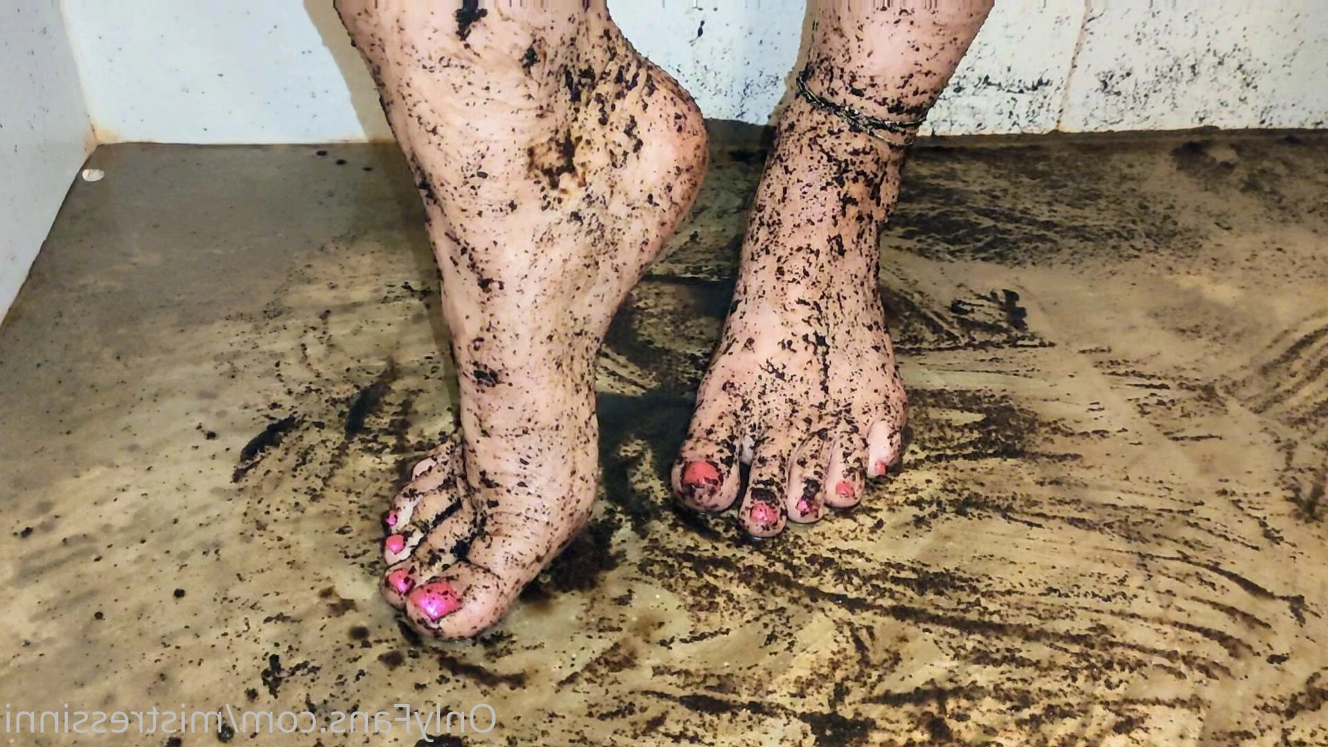 Mistress Inni`s Foot Place [ mistressinni ] Onlyfans leaked photo 7259504 on Hotleaks.tv