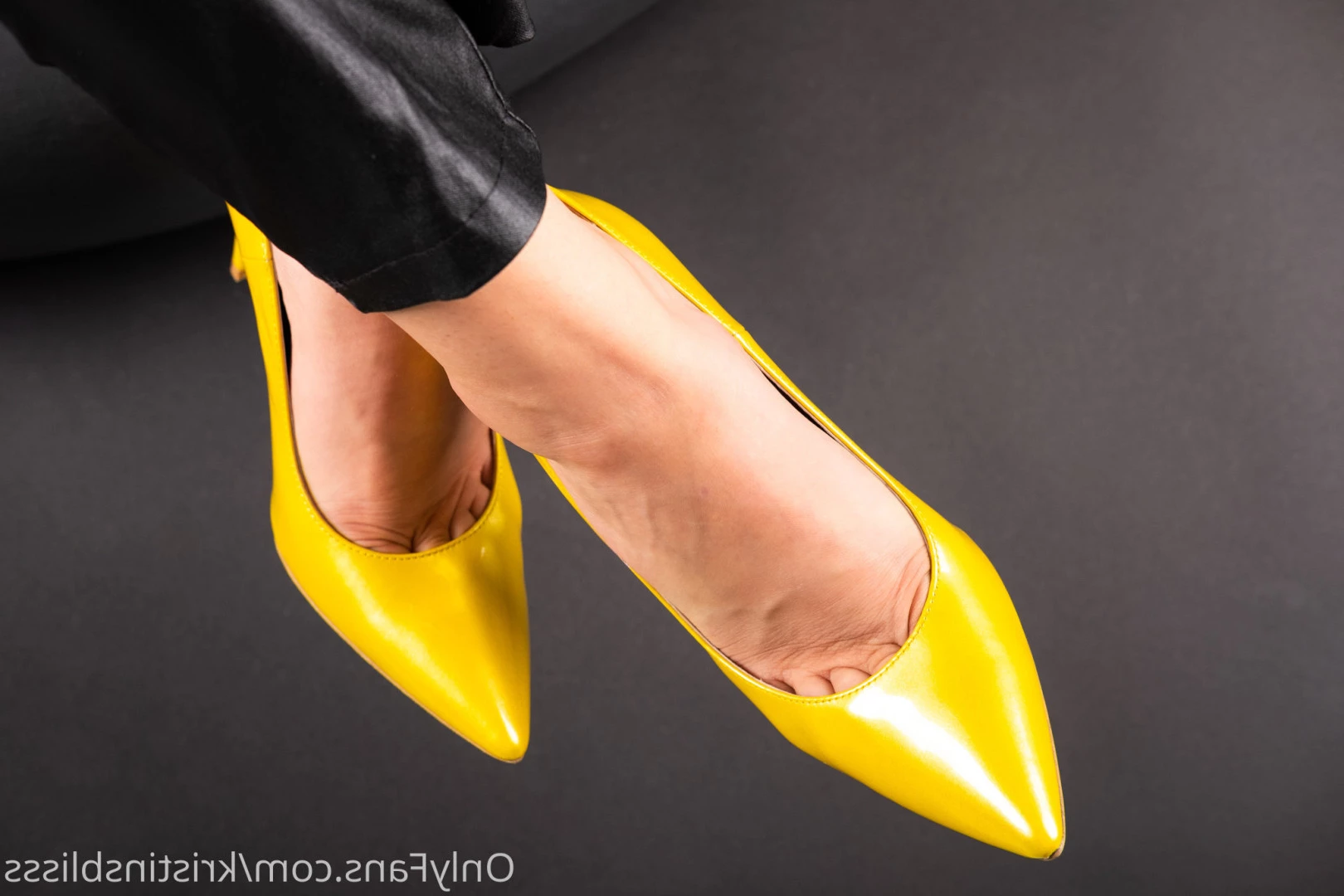 Mistress Inni`s Foot Place [ mistressinni ] Onlyfans leaked photo 7259544 on Hotleaks.tv