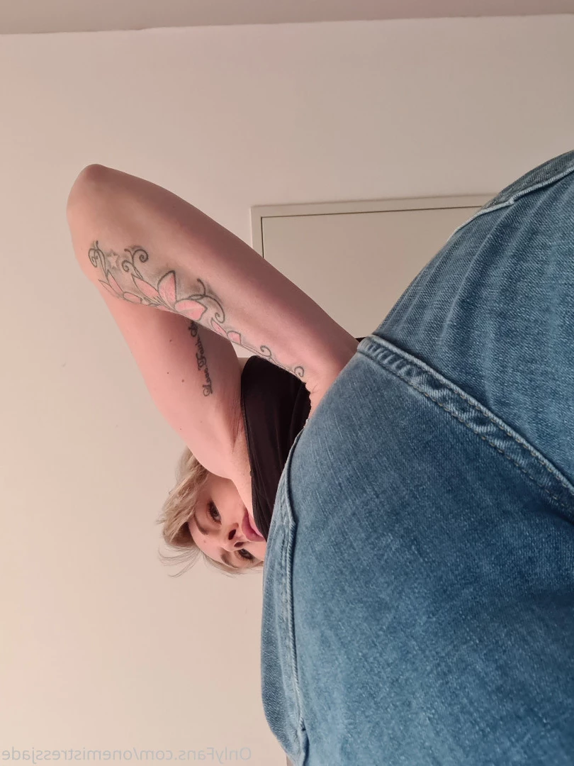 Goddess Athena [ divinedeity22 ] Onlyfans leaked photo 7054419 on Hotleaks.tv