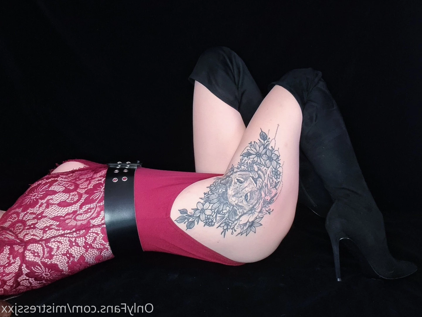 Goddess Athena [ divinedeity22 ] Onlyfans leaked photo 7057477 on Hotleaks.tv