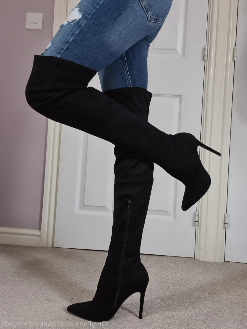 Goddess Athena [ divinedeity22 ] Onlyfans leaked photo 7058837 on Hotleaks.tv