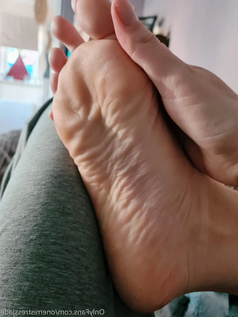 Goddess Athena [ divinedeity22 ] Onlyfans leaked photo 7060352 on Hotleaks.tv