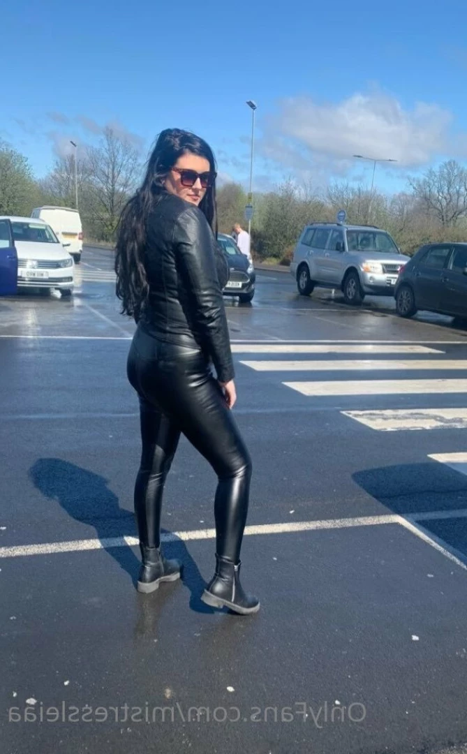 Mistress Leia🔐 [ mistressleiaa ] Onlyfans leaked photo 7259780 on Hotleaks.tv