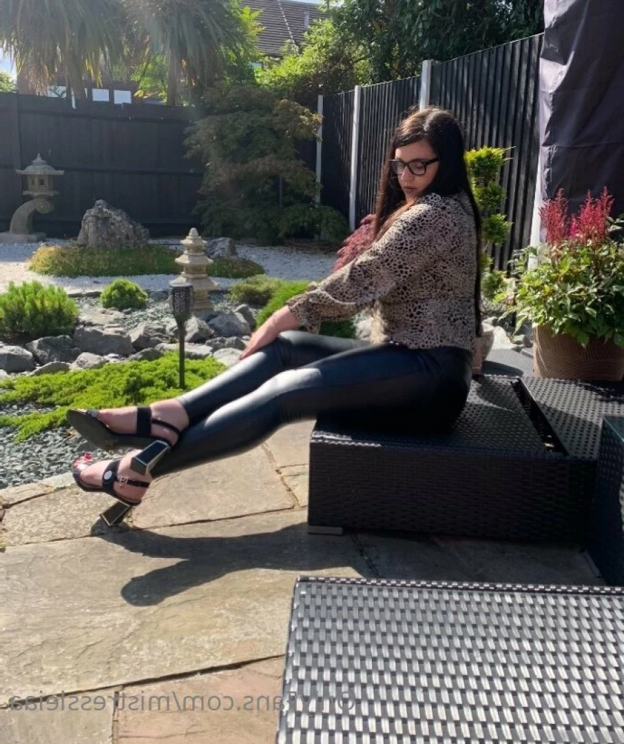 Mistress Leia🔐 [ mistressleiaa ] Onlyfans leaked photo 7260203 on Hotleaks.tv