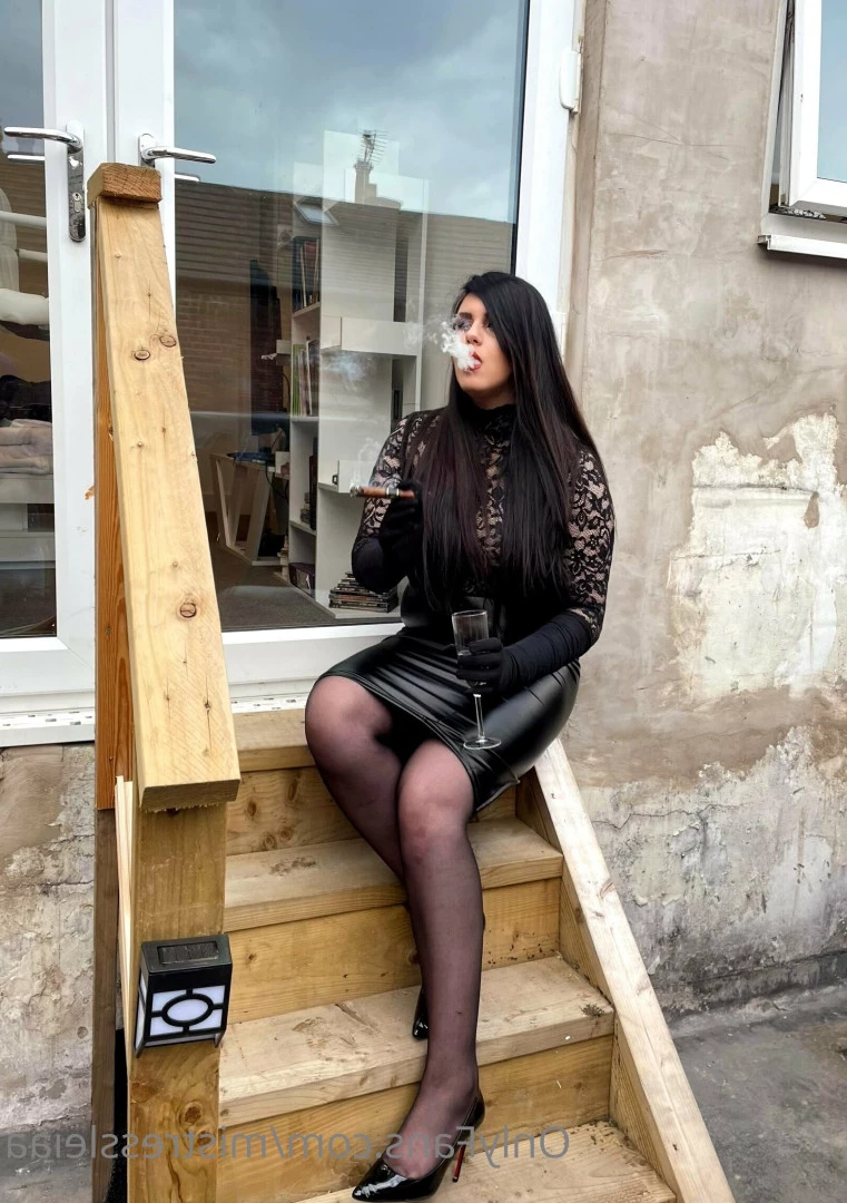 Mistress Leia🔐 [ mistressleiaa ] Onlyfans leaked photo 7260428 on Hotleaks.tv