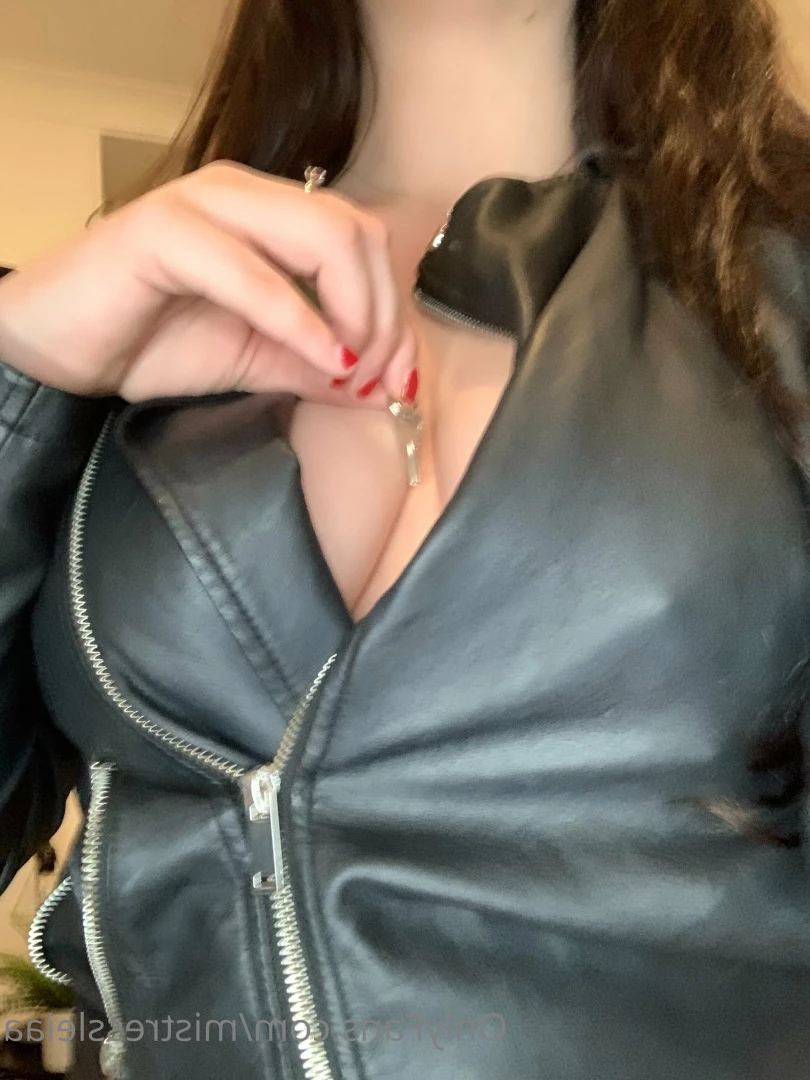 Mistress Leia🔐 [ mistressleiaa ] Onlyfans leaked photo 7260538 on Hotleaks.tv