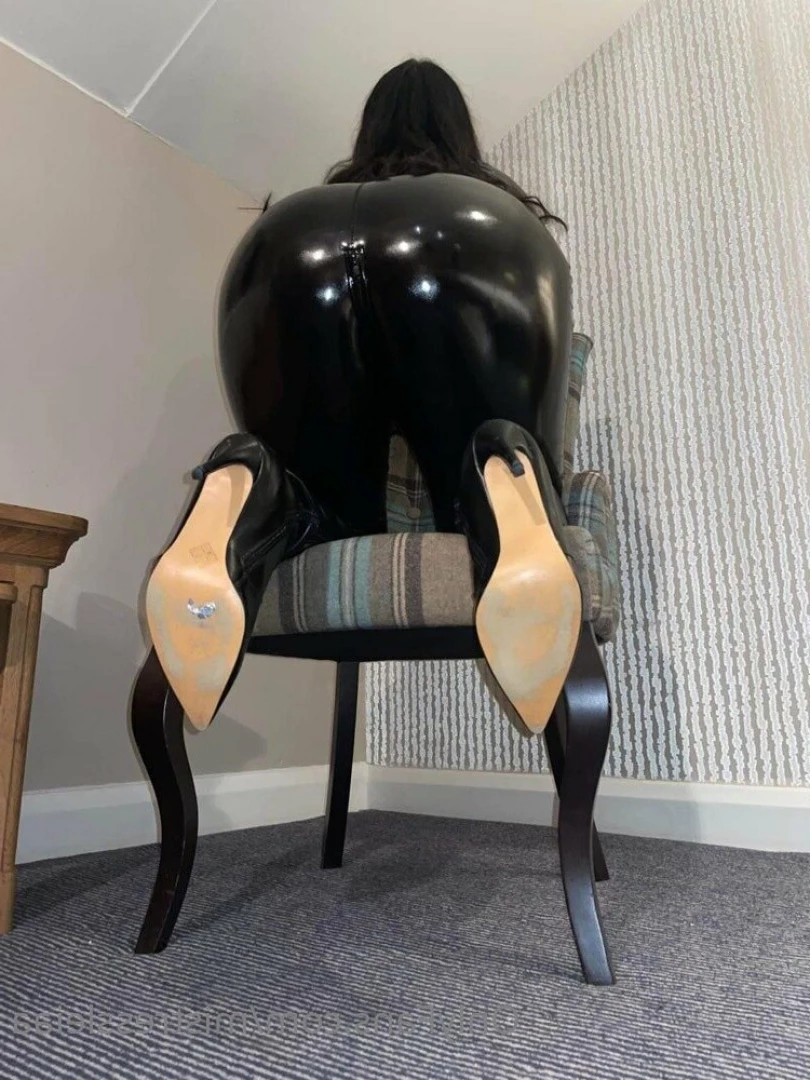 Mistress Leia🔐 [ mistressleiaa ] Onlyfans leaked photo 7260657 on Hotleaks.tv