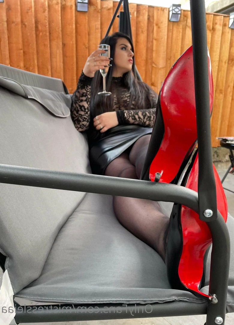 Mistress Leia🔐 [ mistressleiaa ] Onlyfans leaked photo 7261763 on Hotleaks.tv