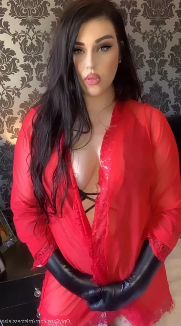 Mistress Leia🔐 [ mistressleiaa ] Onlyfans leaked photo 7261795 on Hotleaks.tv