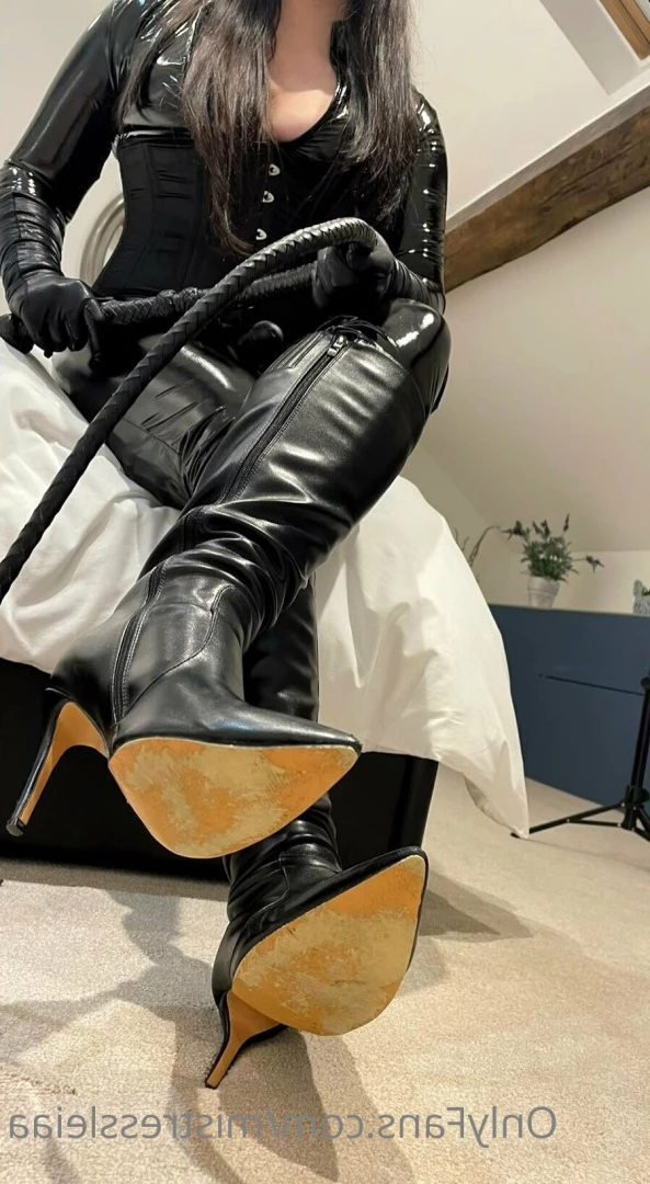 Mistress Leia🔐 [ mistressleiaa ] Onlyfans leaked photo 7261814 on Hotleaks.tv